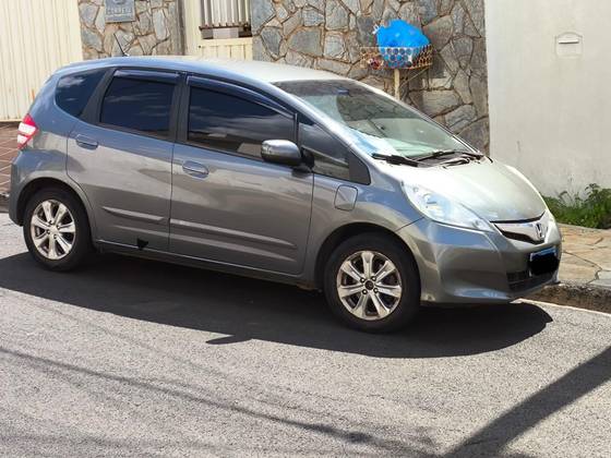 HONDA FIT 1.4 LX 16V FLEX 4P MANUAL HONDA FIT 1.4 LX 16V FLEX 4P MANUAL